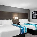La Quinta Inn By Wyndham Indianapolis Airport Executive Dr